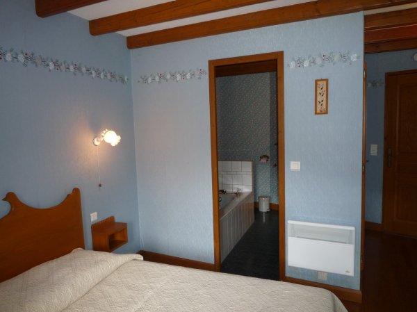 Salle de bains des Eglantines