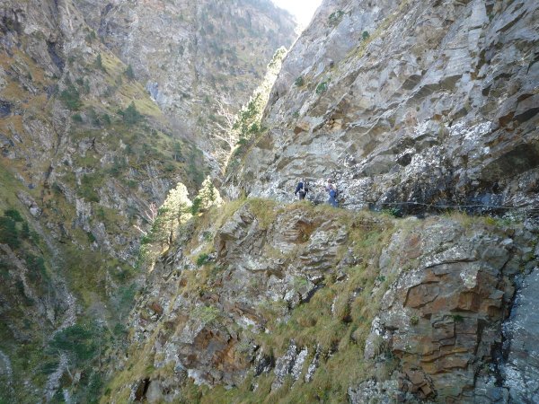 Gorges de la Clarabide vers le lac de Caillaouas